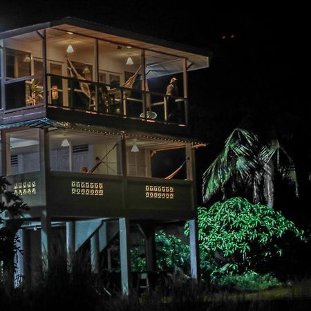 Nias Surf Stay Lagudri Exterior photo