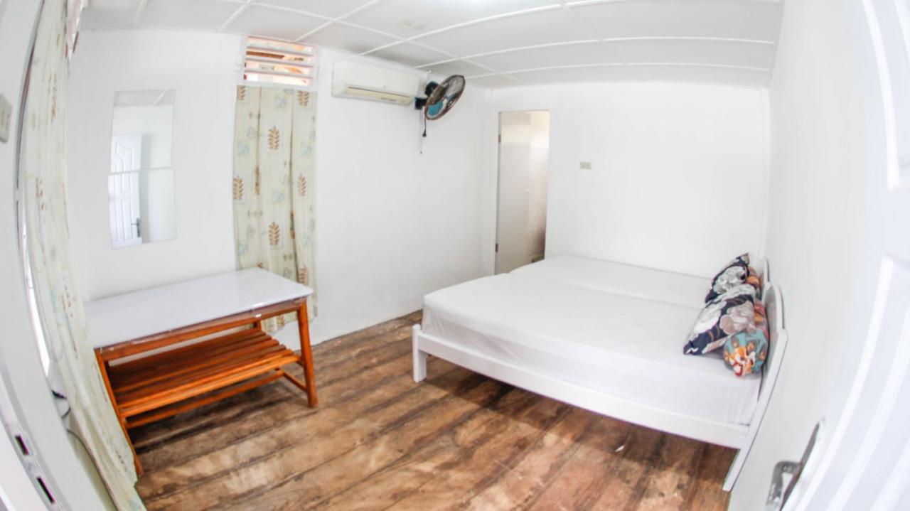 Nias Surf Stay Lagudri Exterior photo
