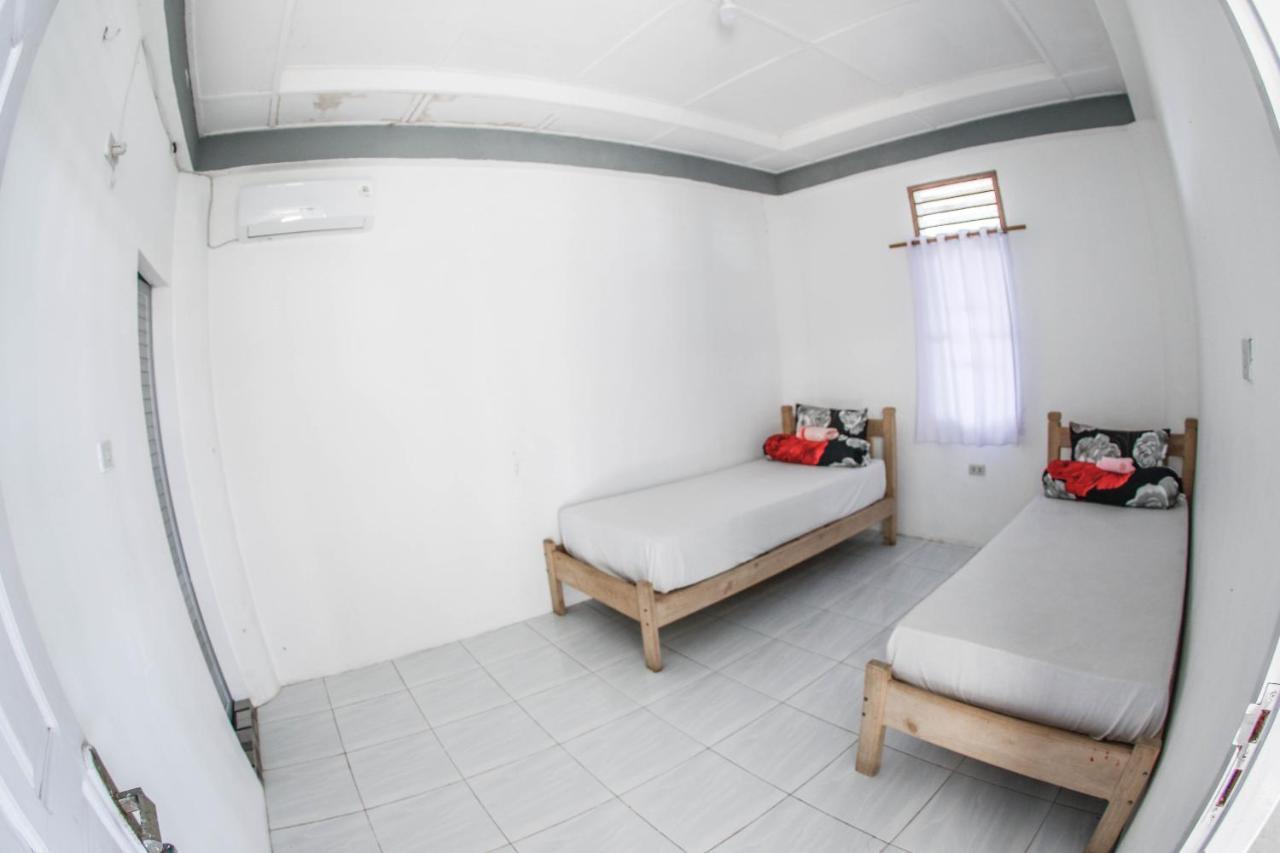 Nias Surf Stay Lagudri Exterior photo